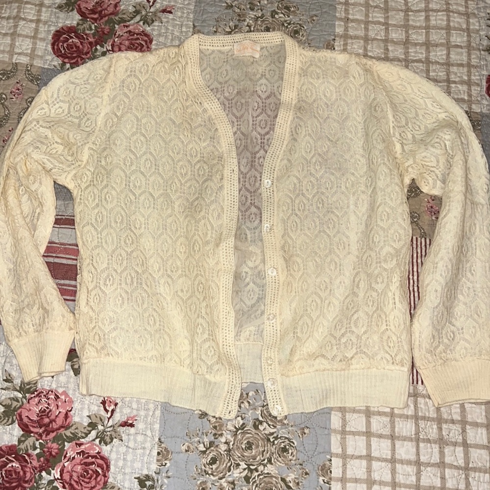 Rare vintage Saks Fifth Avenue made in England wool cardigan sweater ladies